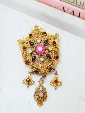 Florenza signed brooch and pendant.